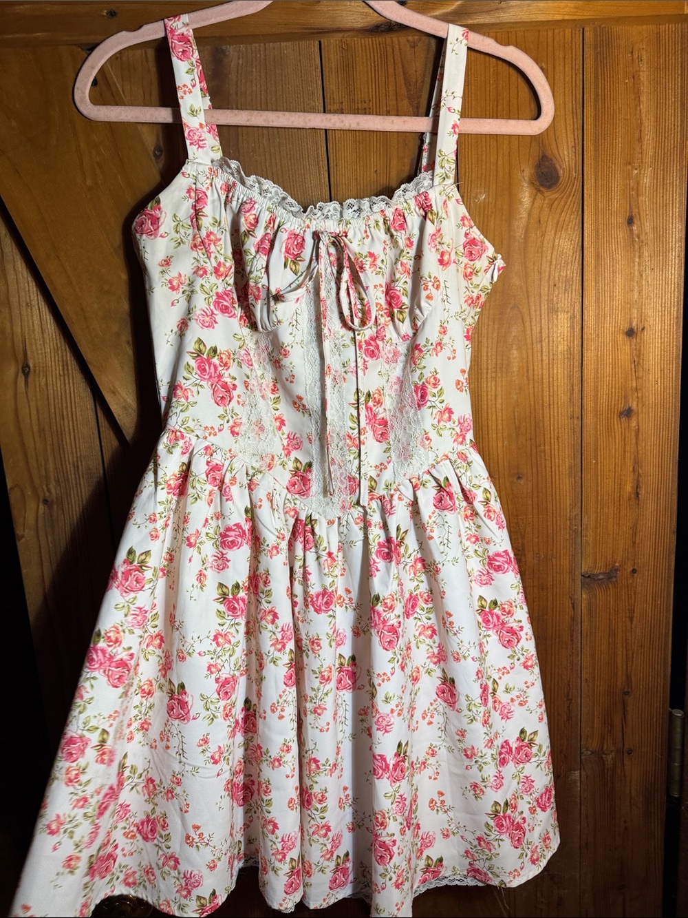 Womens White Pink Peach Floral sundress with Rose Print Size Small to Medium